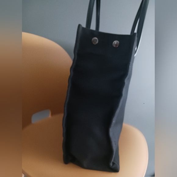 Fashion Design Like [Saint Laurent] Rive Gauche Tote Bag in Black Canvas - Picture 8 of 15